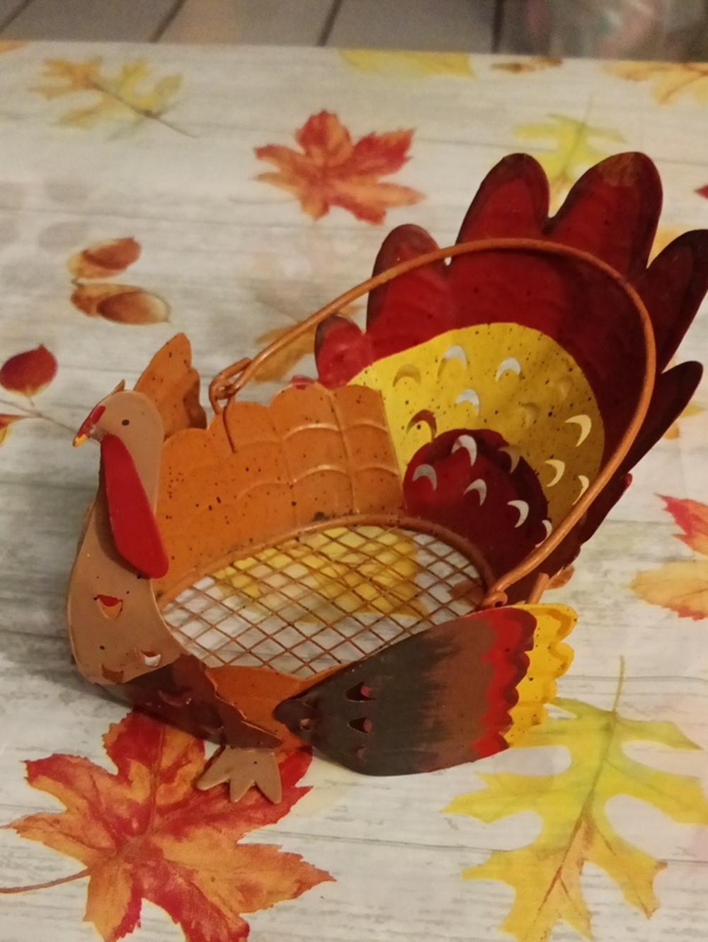 Thanksgiving Bundle To Include 6 Items. - Picture 6 of 7